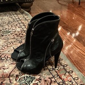 Alexander McQueen Black Zippered Heeled Boots size 38